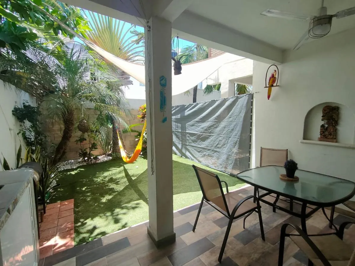 La Casa Del Mexicano Terraza Y Jardin Exoticos 12 Min Del Playa Esmeralda Villa Playa del Carmen 0*,  Mexico