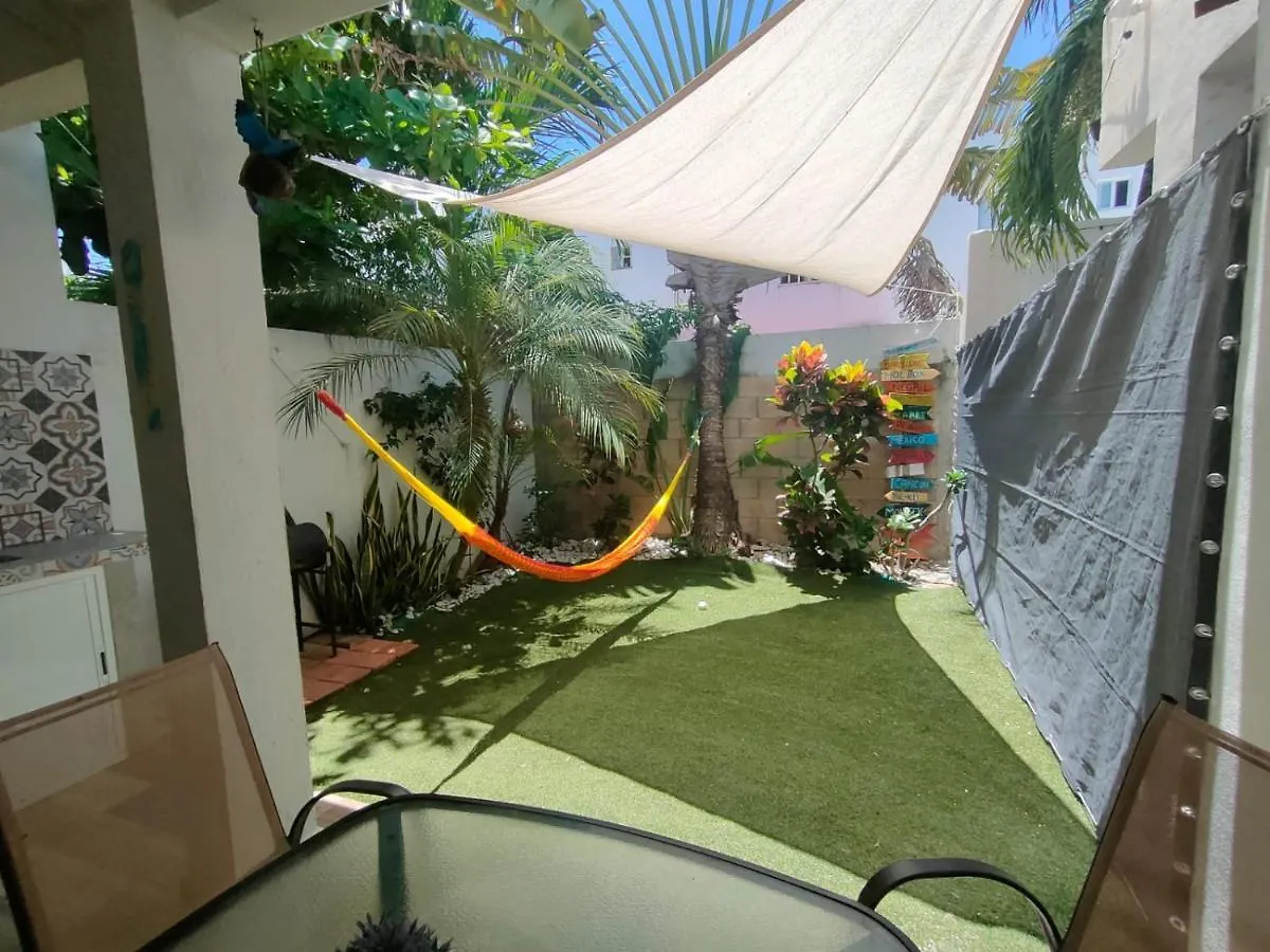 Casa de Férias La Casa Del Mexicano Terraza Y Jardin Exoticos 12 Min Del Playa Esmeralda Vila Playa del Carmen México